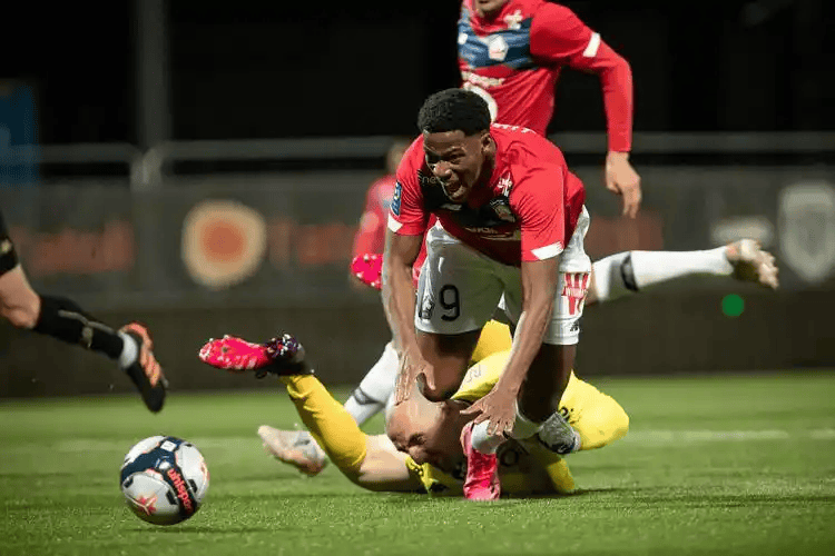 法国杯倒计时,里昂今晨手感冰凉,细节引发关注,底气十足,医务组通报恢复的简单介绍 法国杯倒计时,里昂今晨手感冰凉,细节引发关注,底气十足,医务组通报恢复的简单介绍