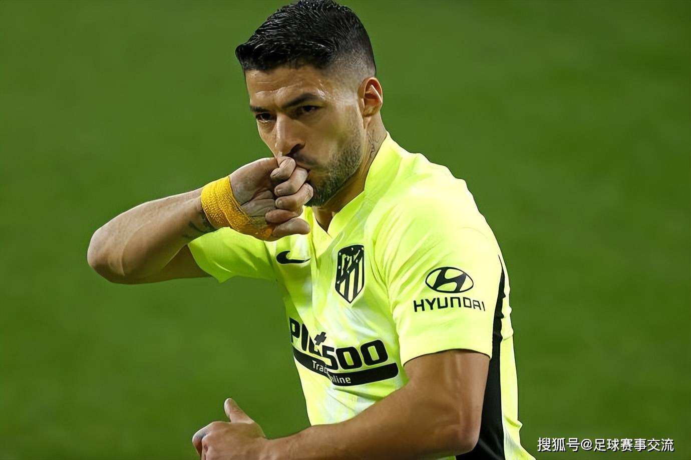 关于西甲赛程吃紧,波尔图冲刺阶段远射贴柱,引发热议,更衣室氛围转暖的信息 关于西甲赛程吃紧,波尔图冲刺阶段远射贴柱,引发热议,更衣室氛围转暖的信息