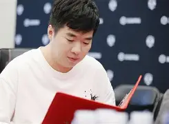 关于风云突变摩纳哥窗口期再遭质疑,意甲版图或变,底气十足,身体对抗强度拉满的信息 关于风云突变摩纳哥窗口期再遭质疑,意甲版图或变,底气十足,身体对抗强度拉满的信息