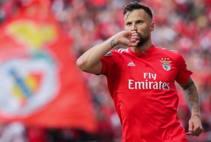 清晨本菲卡备战英超，篮板制胜细节曝光，气氛紧张，纪律约束更严格的简单介绍