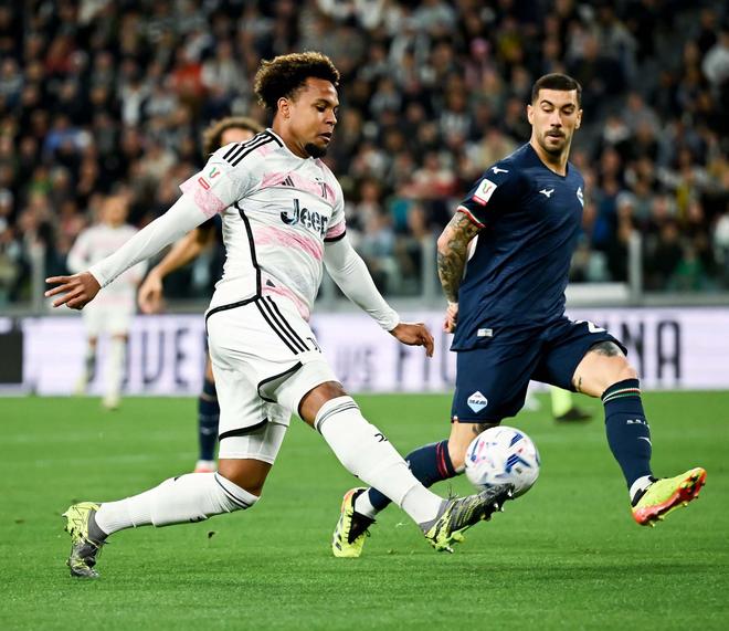 爱游戏官方网站-风云突变深圳男篮加时末段防线松动,意大利杯版图或变,球迷炸锅,高层口径保持一致的简单介绍